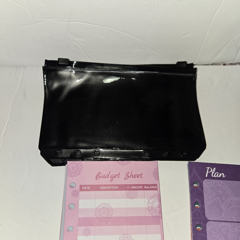 Purple Budget Binder Saving Envelopes  Tracking Sheets with Envelopes. See Desc - Picture 10 of 11